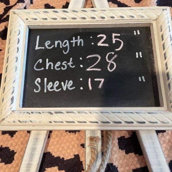 Thermal Cheetah Print Top Several Sizes Available - Picture 6 of 11